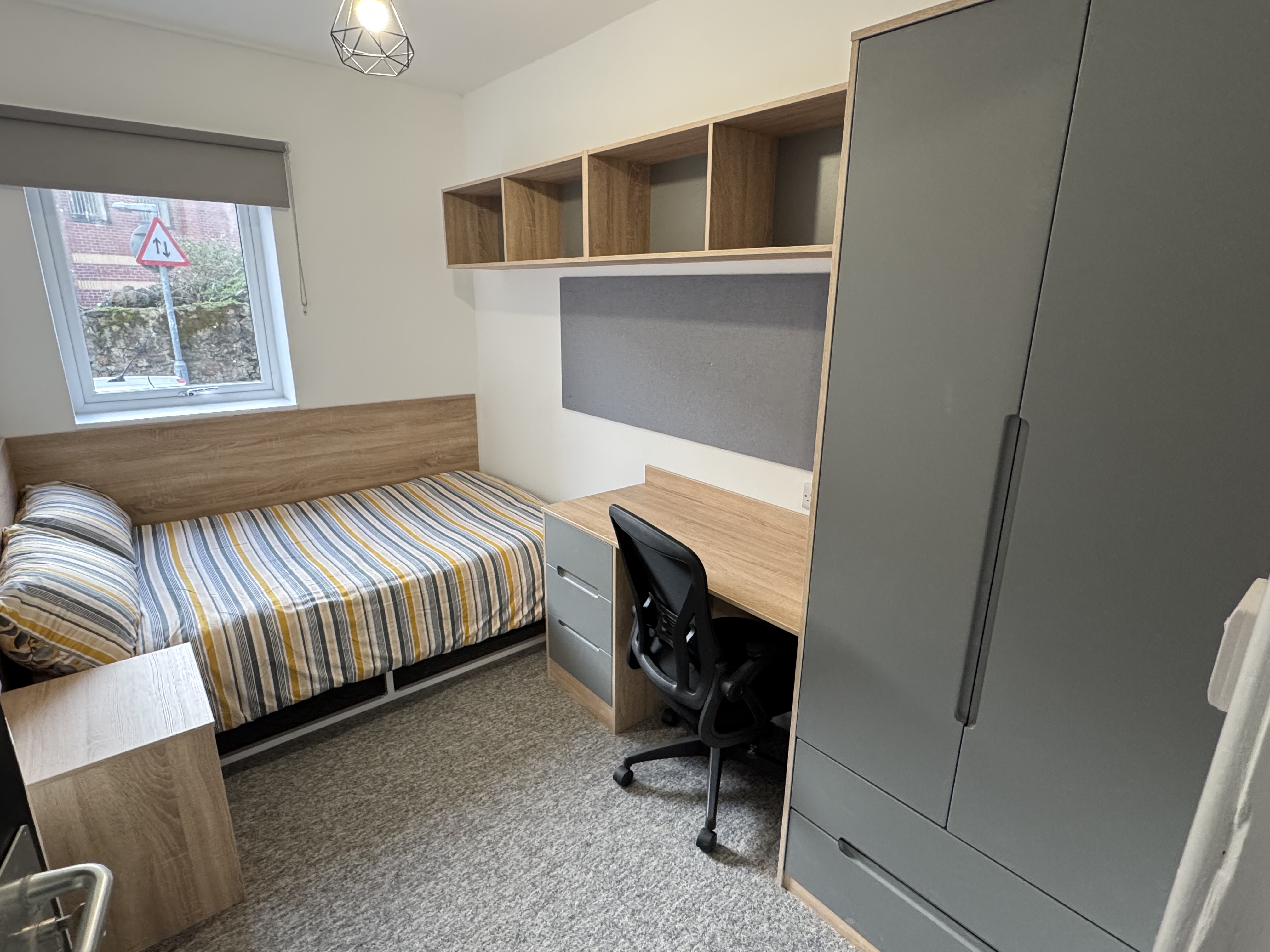Trem Yr Aifft Flat 6  — photo 10