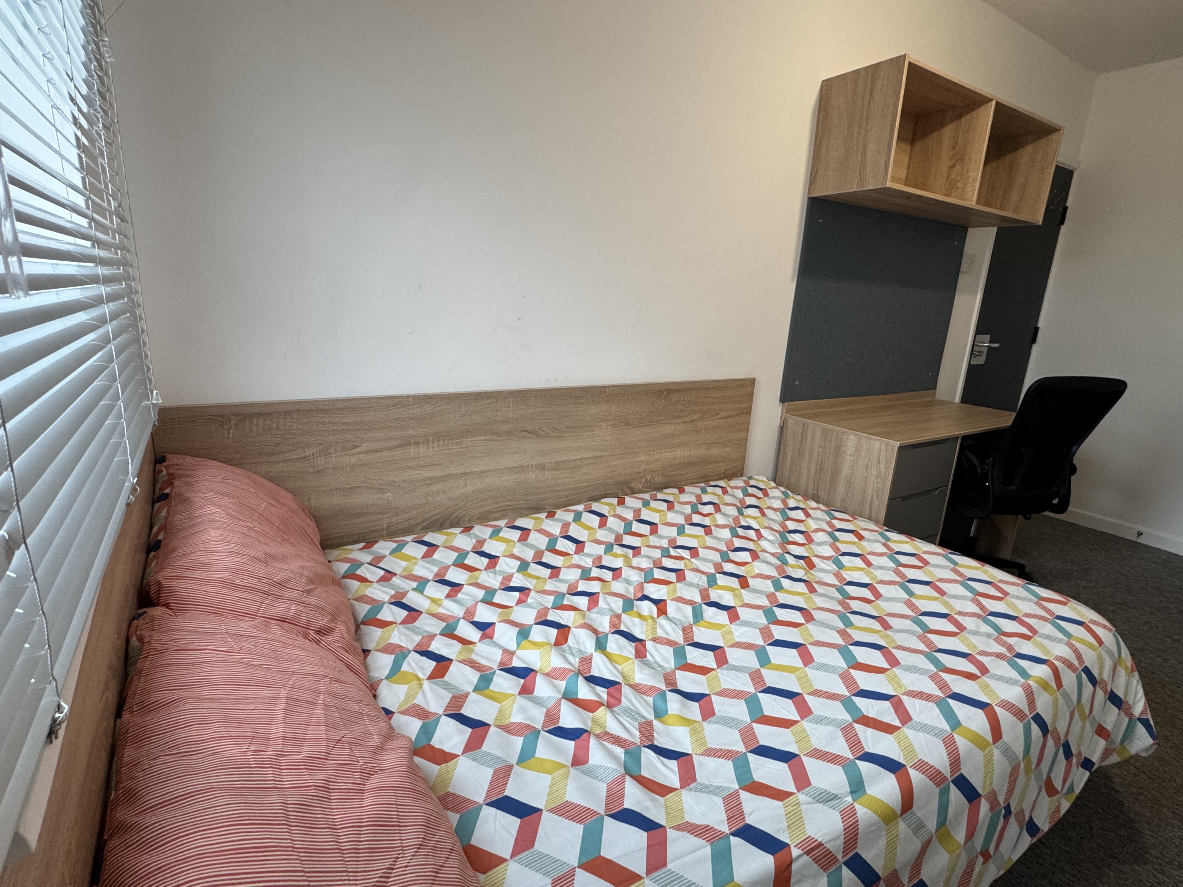 Trem Yr Aifft Flat 10  — photo 9