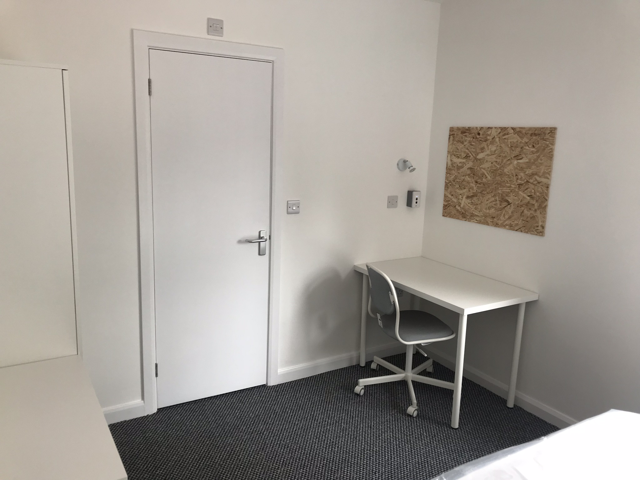 Meirion Flat 34-35 — photo 6