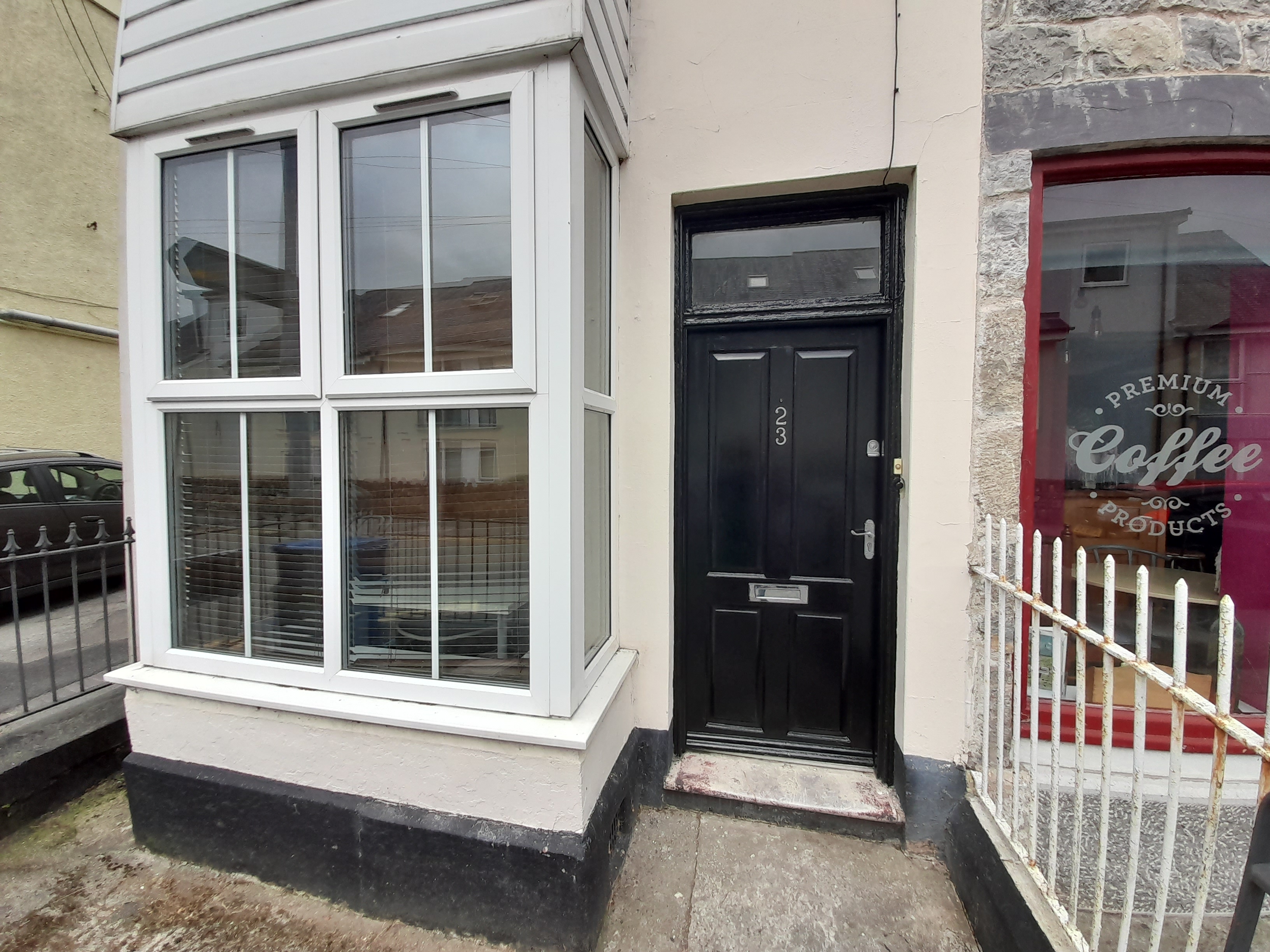 23 Garth Road — photo 11