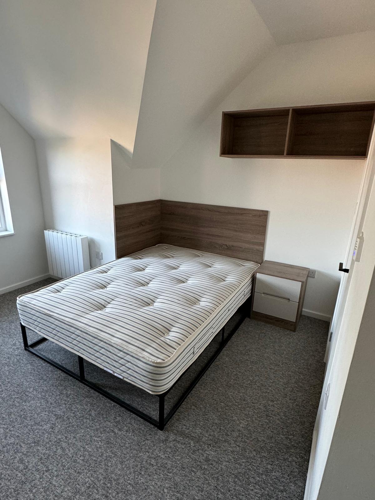 The Willows Flat 7