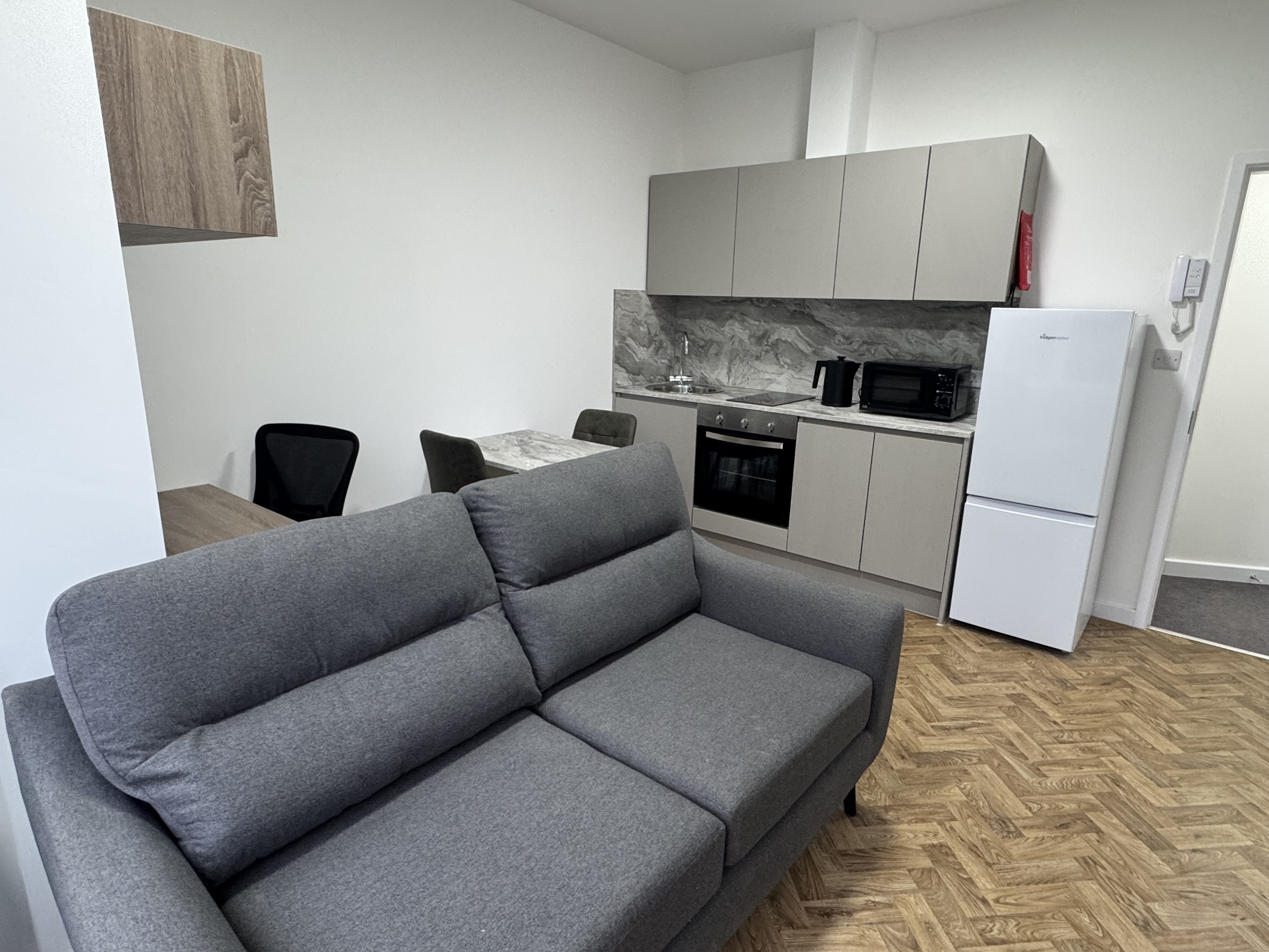 Brynfa Flat 4 — photo 4