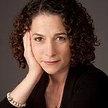 TR_PB_Katz_Pamela_portrait_1_1500hh_©_Elena_Seibert_Talent_Republic_Agency (1).jpg
