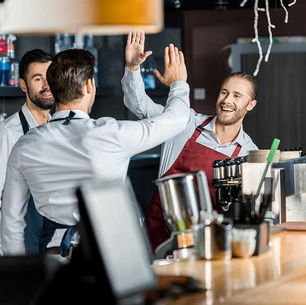 Le guide TIPS pour recruter, intégrer et stopper le turnover 🔄
