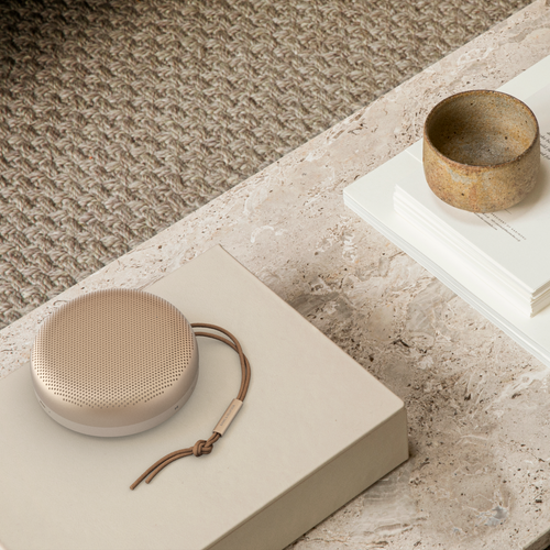 【新品同様】Beosound A1 2nd Gen GoldTone Beosound A1 2nd Gen Gold Tone | Icomputing Solutions