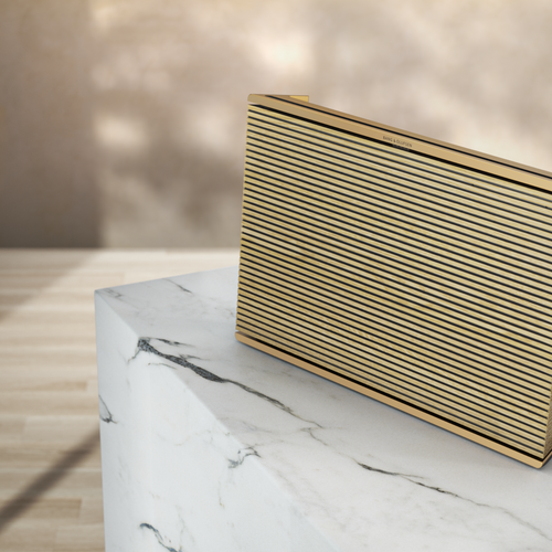 スピーカー・ウーファー Beosound Level Gold Tone Alu/Light Oak Beosound Level Gold Tone Alu/Light Oak | Icomputing Solutions
