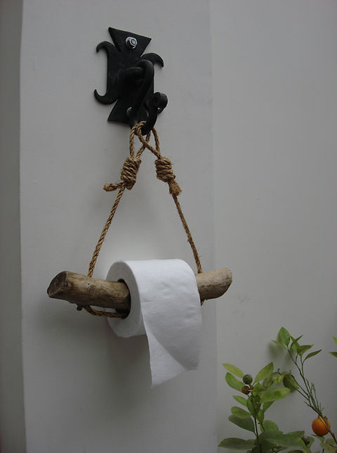 Driftwood Toilet Roll Holder