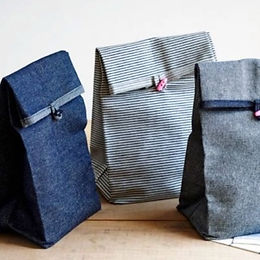 Adult Sewing Machine Button Lunch Bag