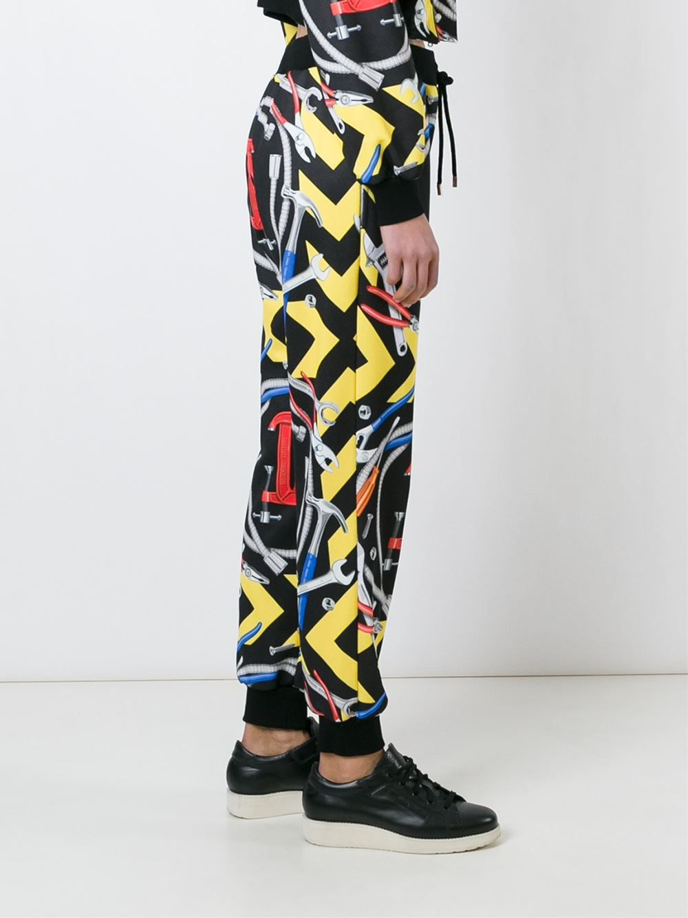 interlocking C-clamp print track pant