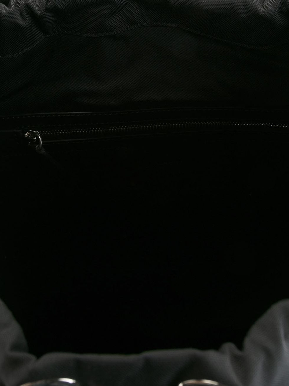 Thumbnail: buckled backpack