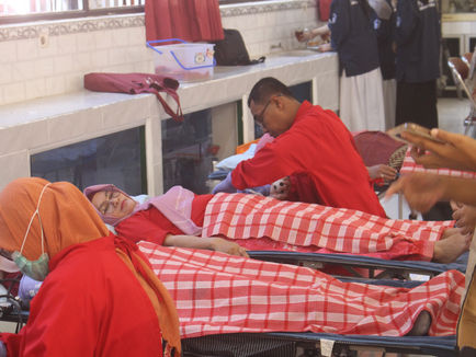 Salurkan Rasa Kemanusiaan Lewat Setetes Darah