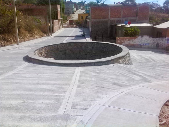 CON MÁS CALLES, PÉNJAMO SIGUE ADELANTE