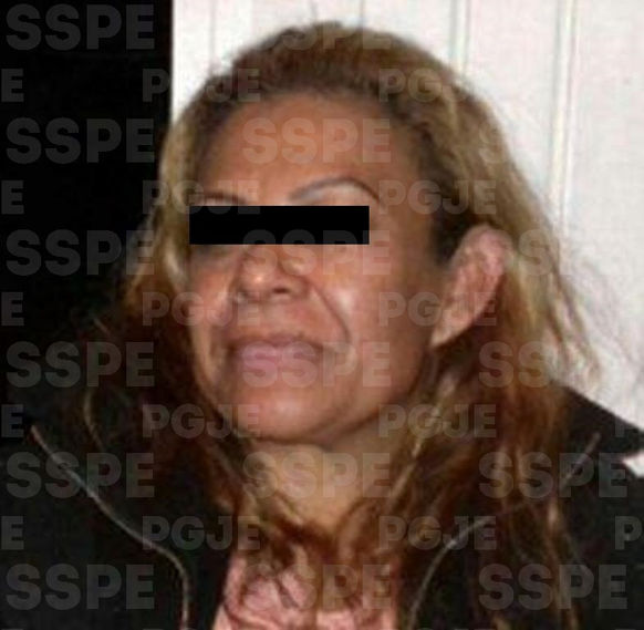 CAPTURAN A MUJER EN POSESIÓN
DE MEDICAMENTO CONTROLADO