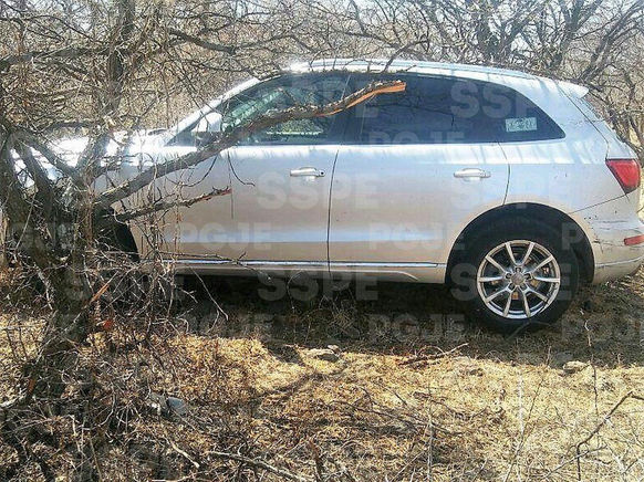ASEGURAN EN PÉNJAMO; TRES VEHÍCULOS
CON REPORTE DE ROBO