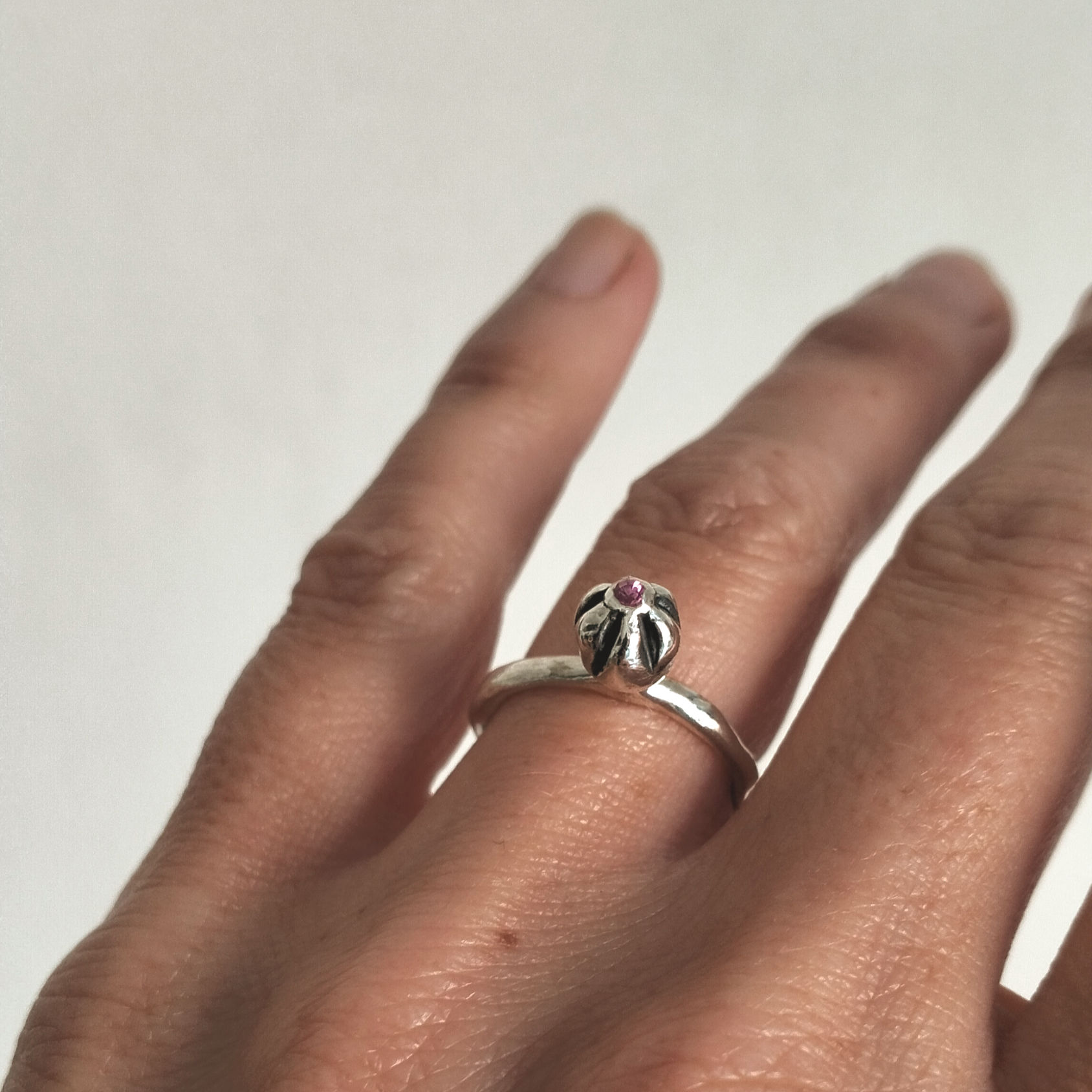 anello artigianale, anello argento, regalo speciale, anello con pietra preziosa, anello frutto, anello fructus