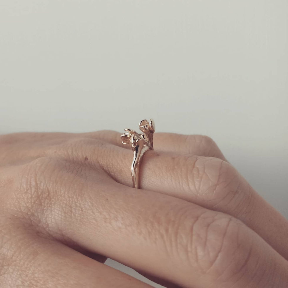 Miniatura: gioielli artigianali, anello, argento, oro, fiori, bucolic