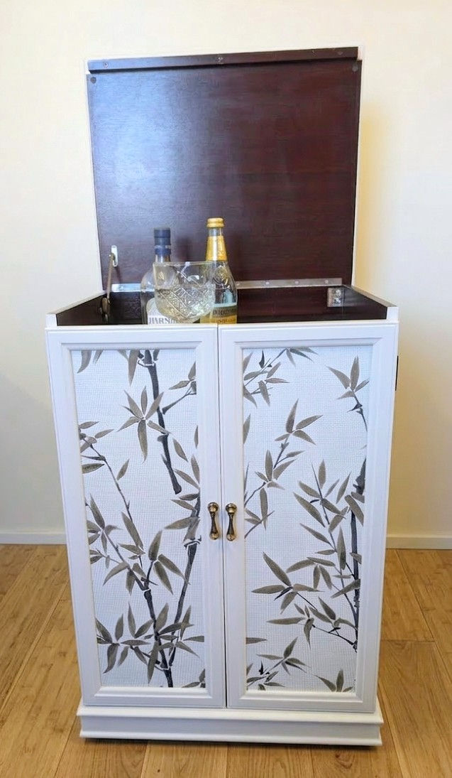 Thumbnail: Vintage record/drinks cabinet