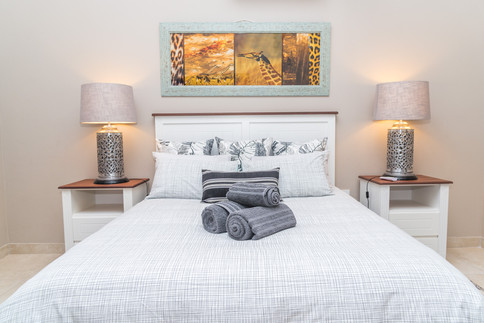 Dzombo Mara Lodge-6.jpg