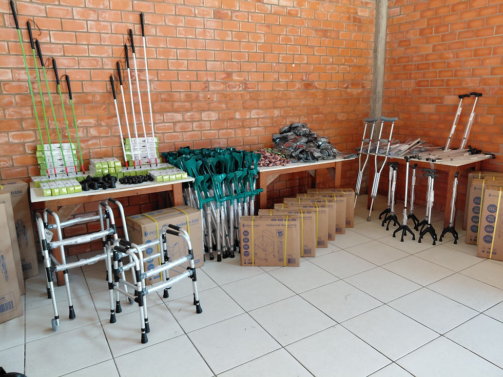 Banco de Tecnologias Assistivas e Acessibilidade em Torres – ADET - Empréstimo de Cadeiras de Rodas, Muletas, Bengalas entre outros.