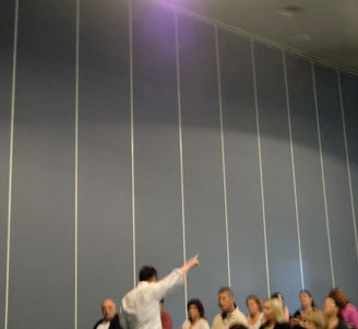 Seminar finger point violet flame drop.J