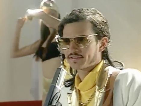 Videoclip- Caloncho - El Derroche (Crónica De Fiesta Pt.1)Captura de pantalla 2025-06-28 a la(s) 8.16.24 p.m.