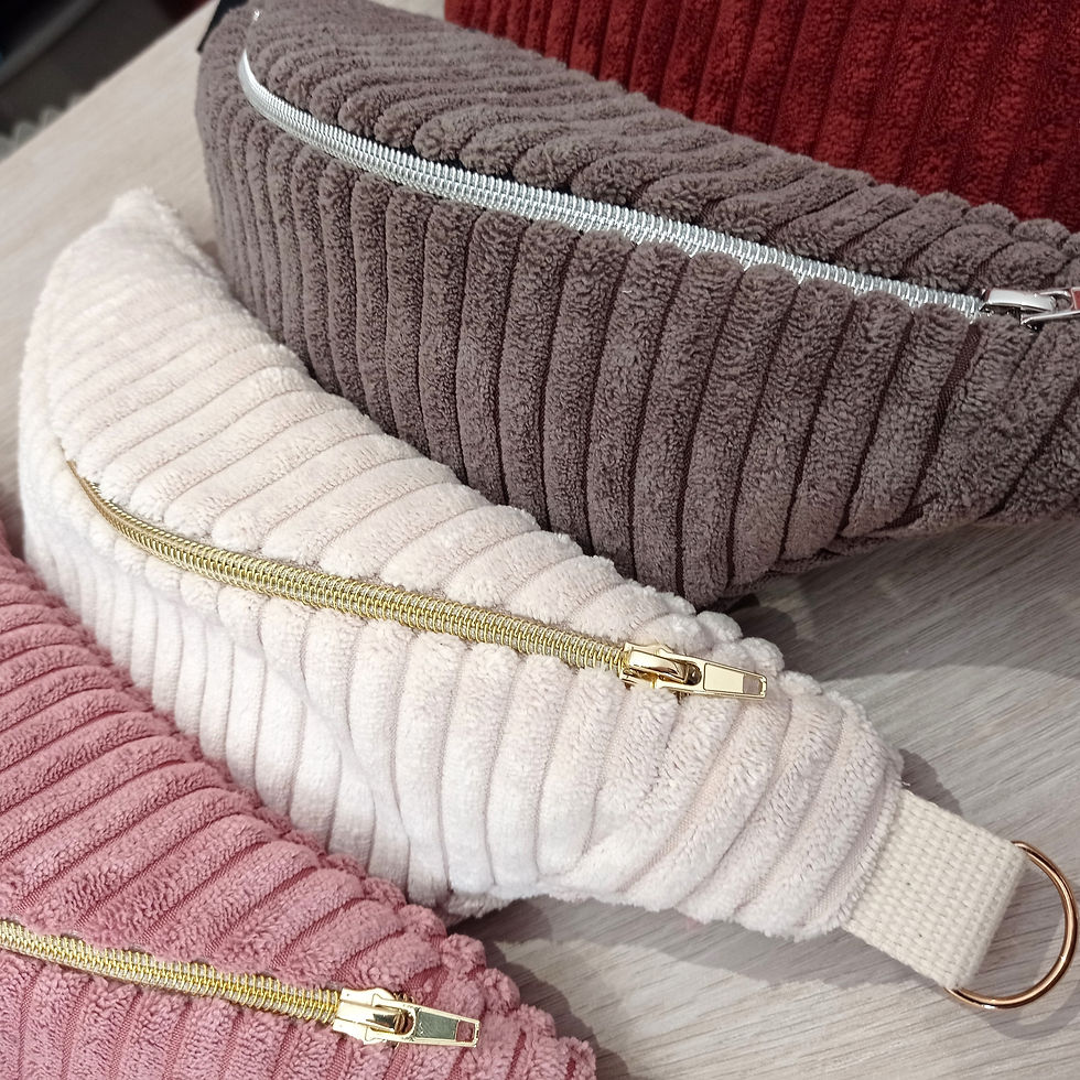 Miniature : Accessoire tendance : sac banane velours cotlé à grosses cotes toucher doux pour toutes vos sorties