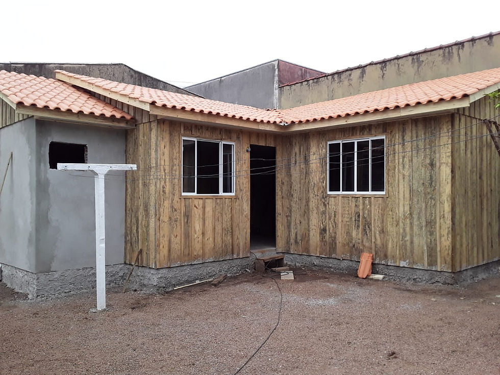 Miniatura: Casa de madeira