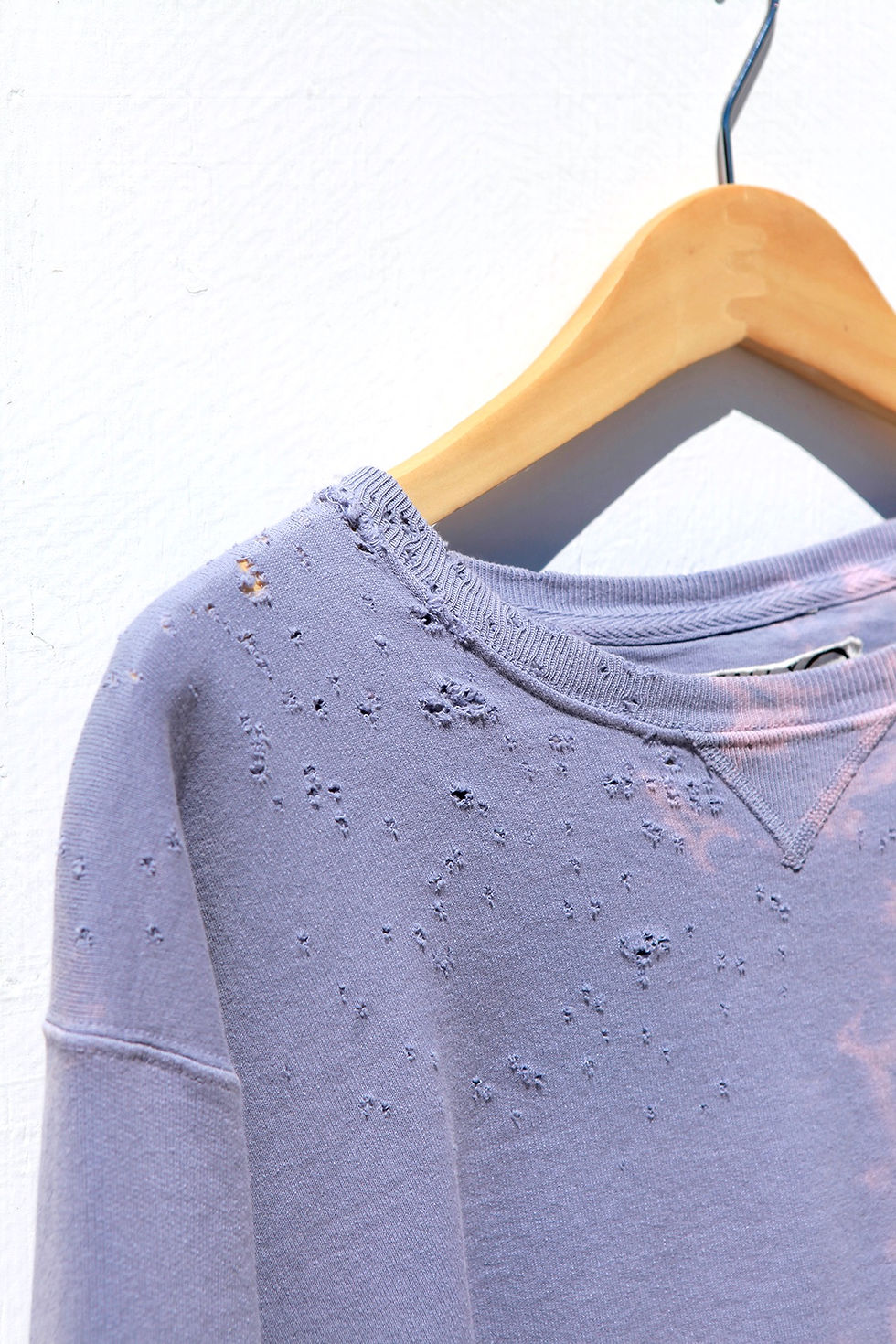 Thumbnail: Cropped Lavender Sweatshirt