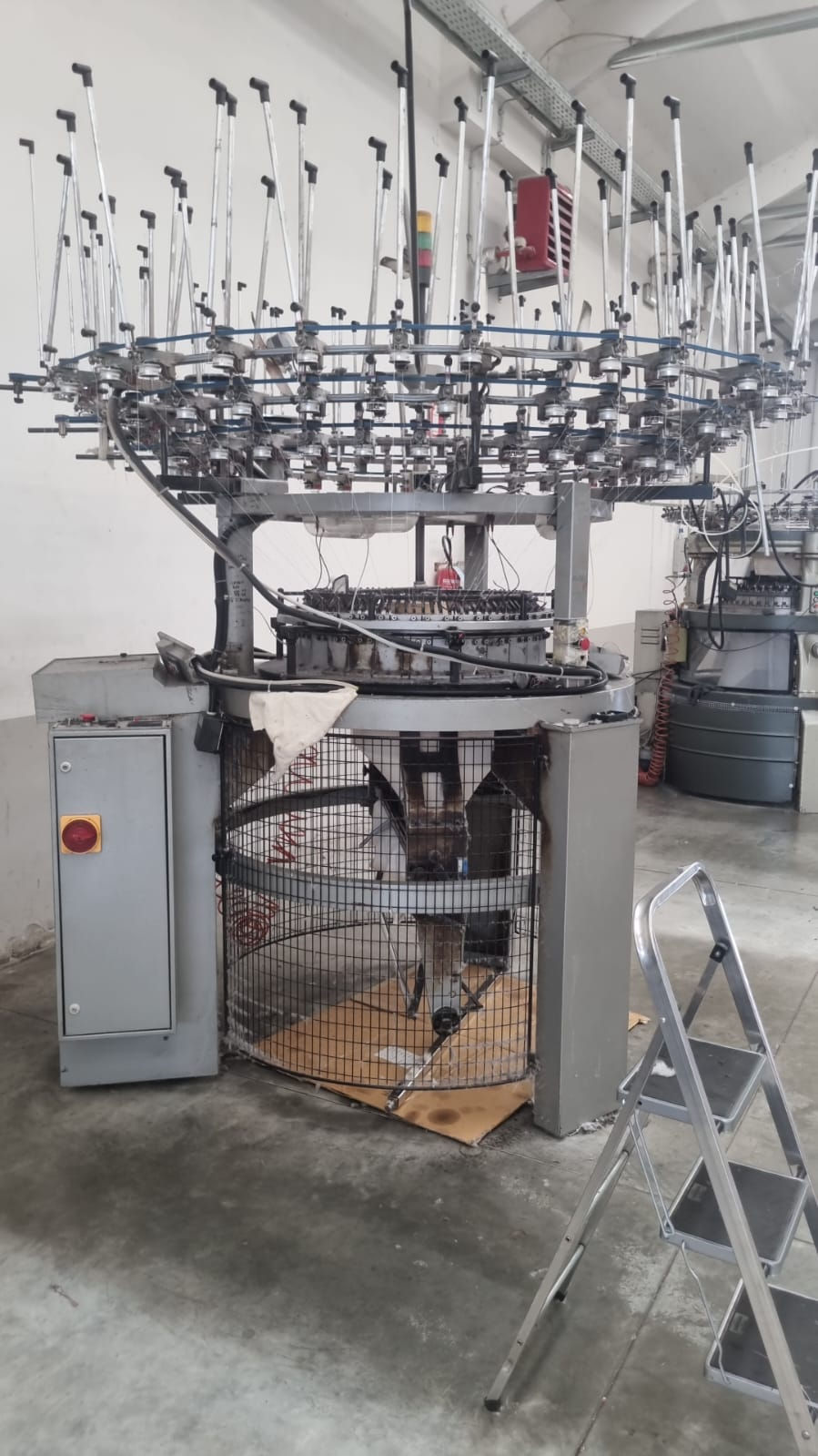 Miniatura: VARIOUS CIRCULAR KNITTING MACHINES
