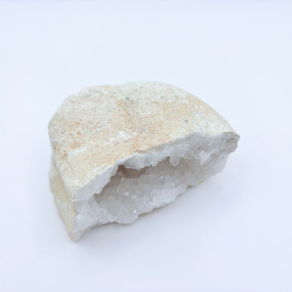 縮圖：白水晶洞