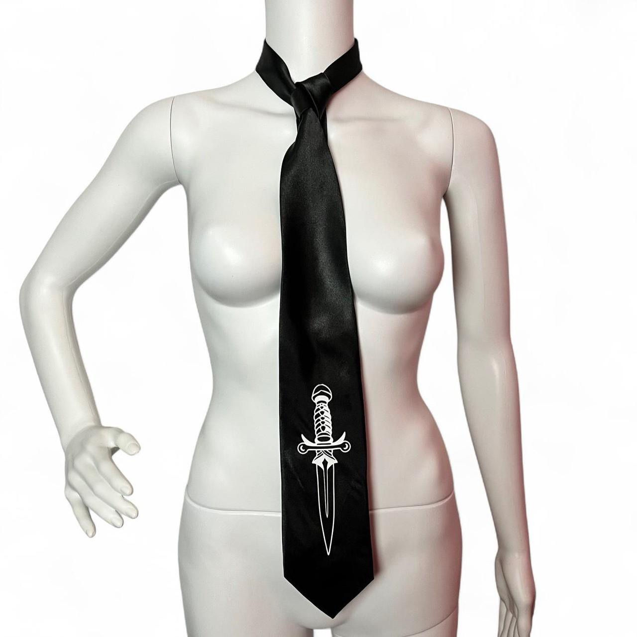 Dagger Tie