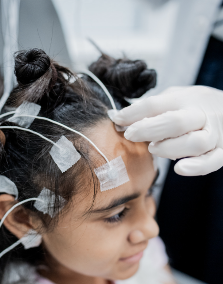 Polysomnographie : examen du sommeil pour diagnostiquer une parasomnie.