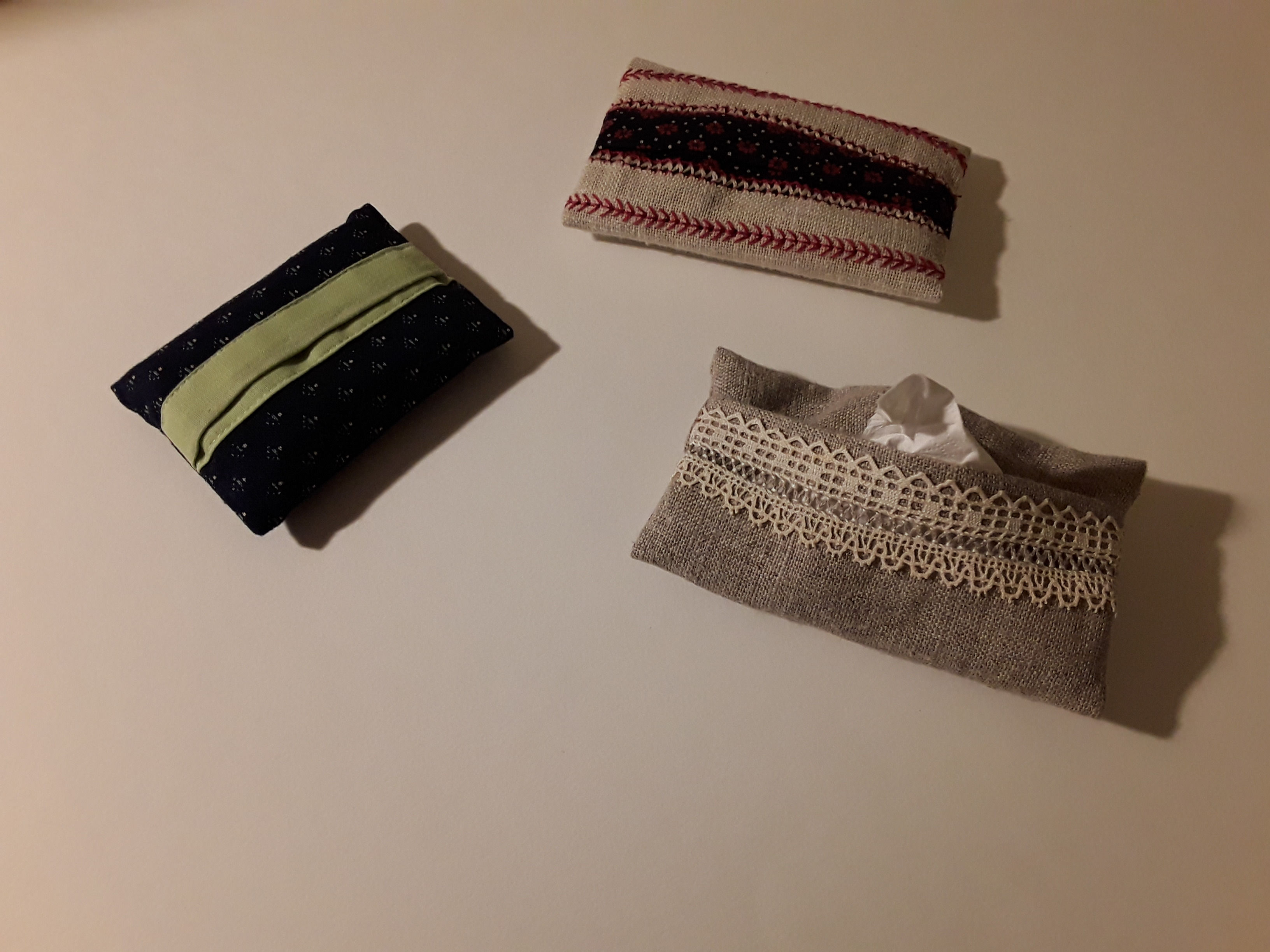 pochettes pour mouchoir en papier