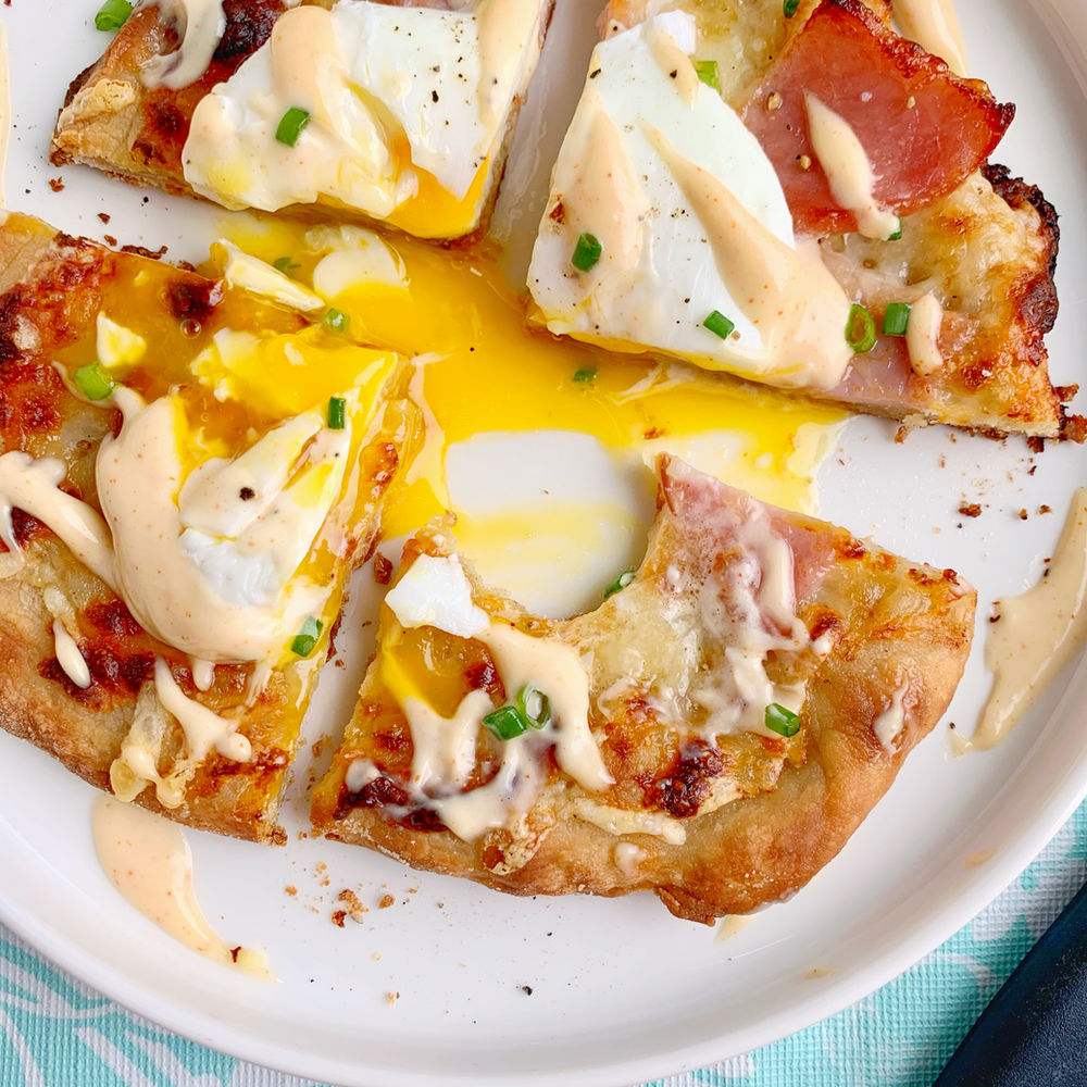 Mini Eggs Benedict Pizzas