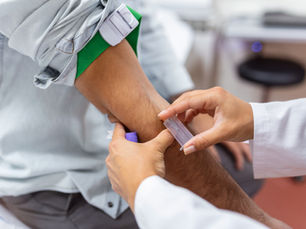 Prueba T3 Libre (T3L): La Guía Completa Para Entender Tu Salud Tiroidea en Centrolab