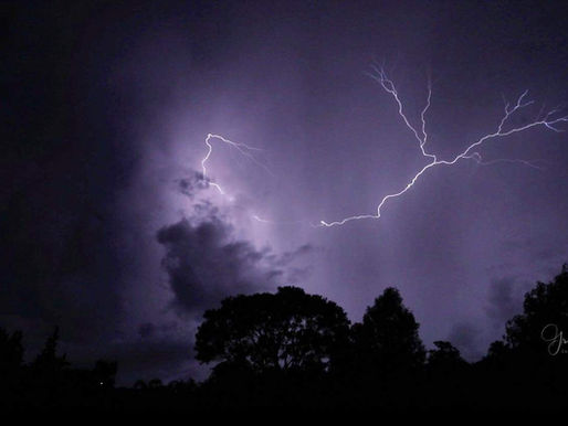 An Autumn equinox Tasman low kicks off wet season
