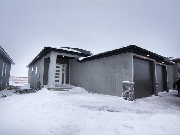 75 Aberdeen Drive