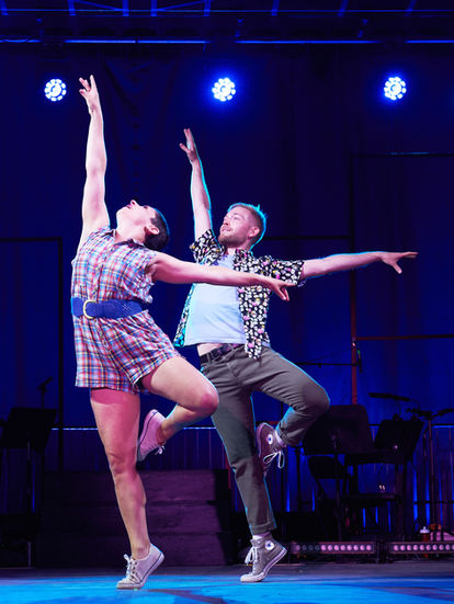 m Dancing in the Street - Rob Martel