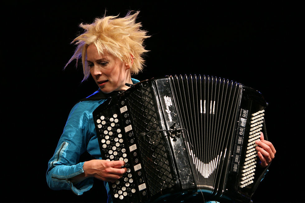 JOHANNA JUHOLA REAKTORI - Finland