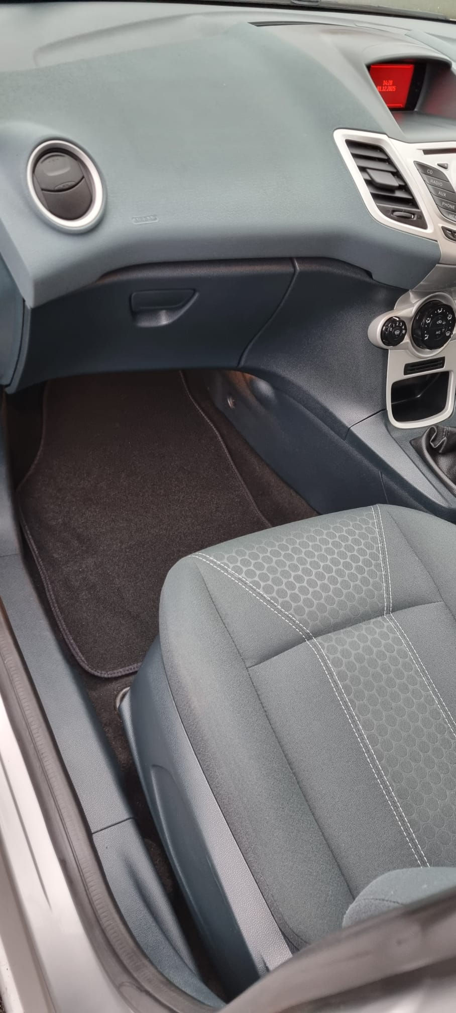 Thumbnail: Ford Fiesta Zetec 