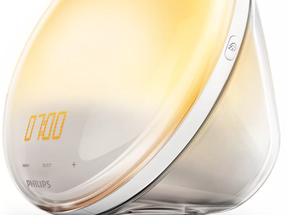 How to cope with the dark winter days. Top tips and using a simulated sun-rise alarm clock