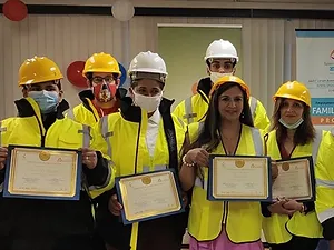 latino-construction-2.webp