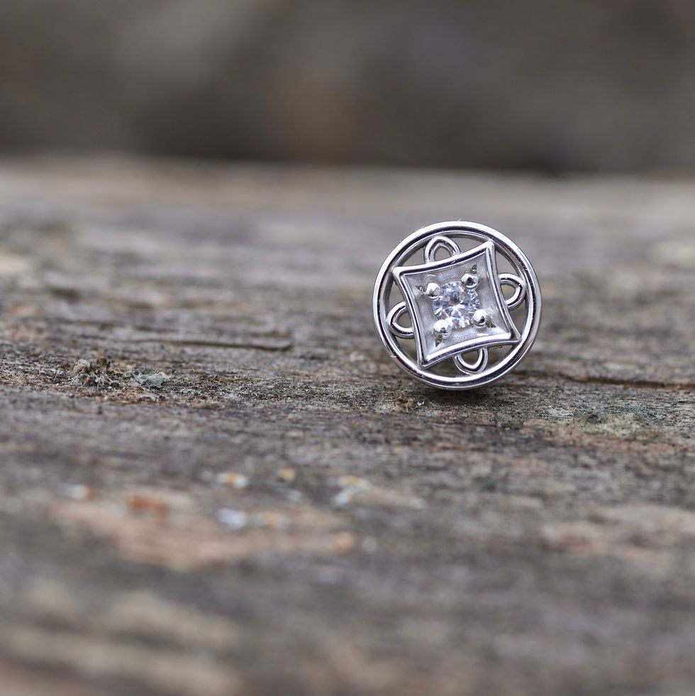 Threadless Paloma Square solid 14k White Gold with AA White Sapphire 