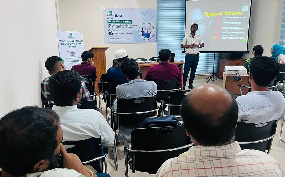Mindshaper expert Mr. Rukonuzzaman Rupon taking class