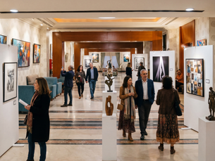 Aşkın Renkleri Sergisi ile Duyguların Sanata Dönüşümüne Tanık Olun (Mihriban Sanıvar Art Gallery)