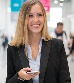 Woman_Phone_Event.png