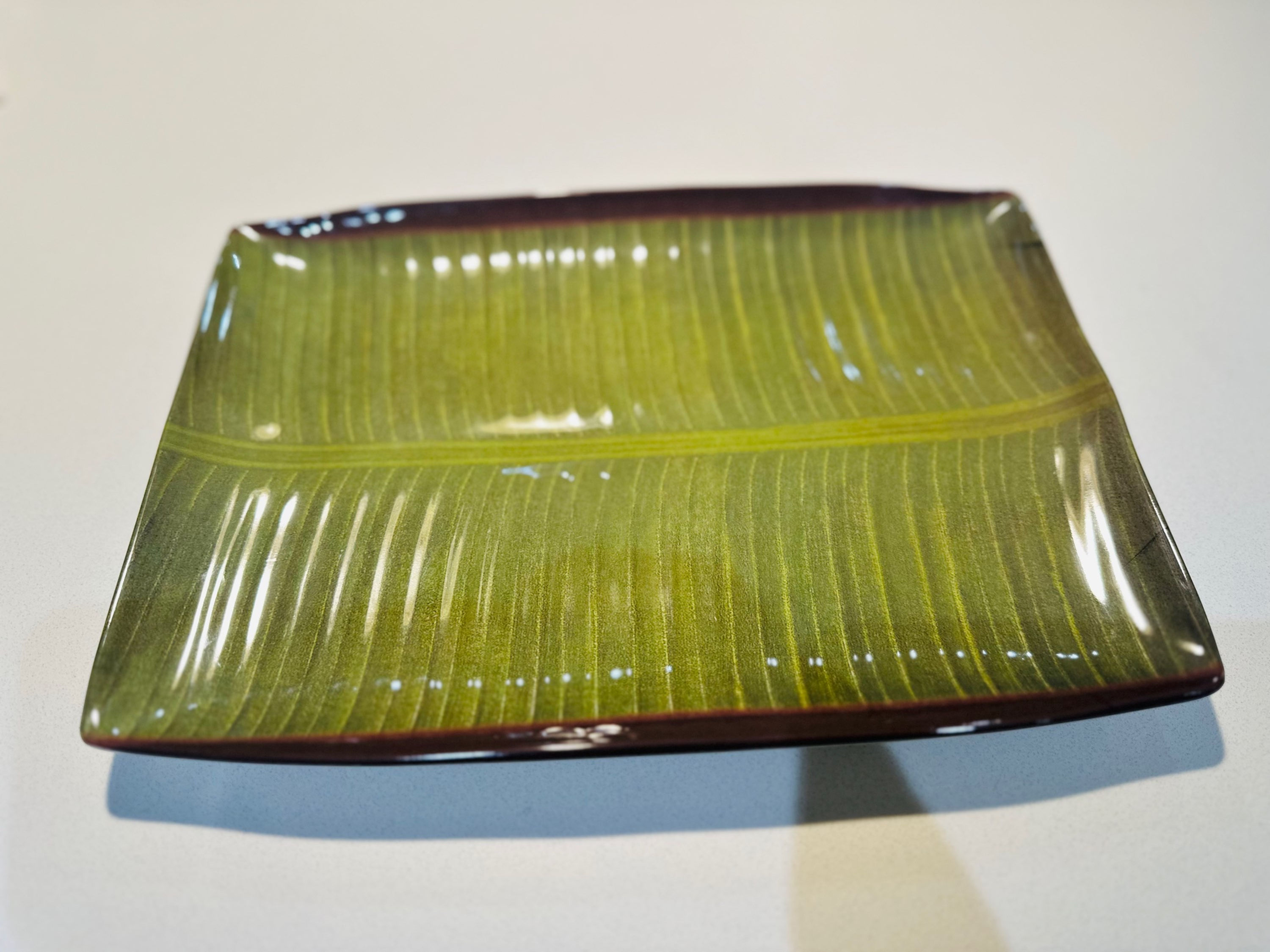 Banana plate Large 30cm