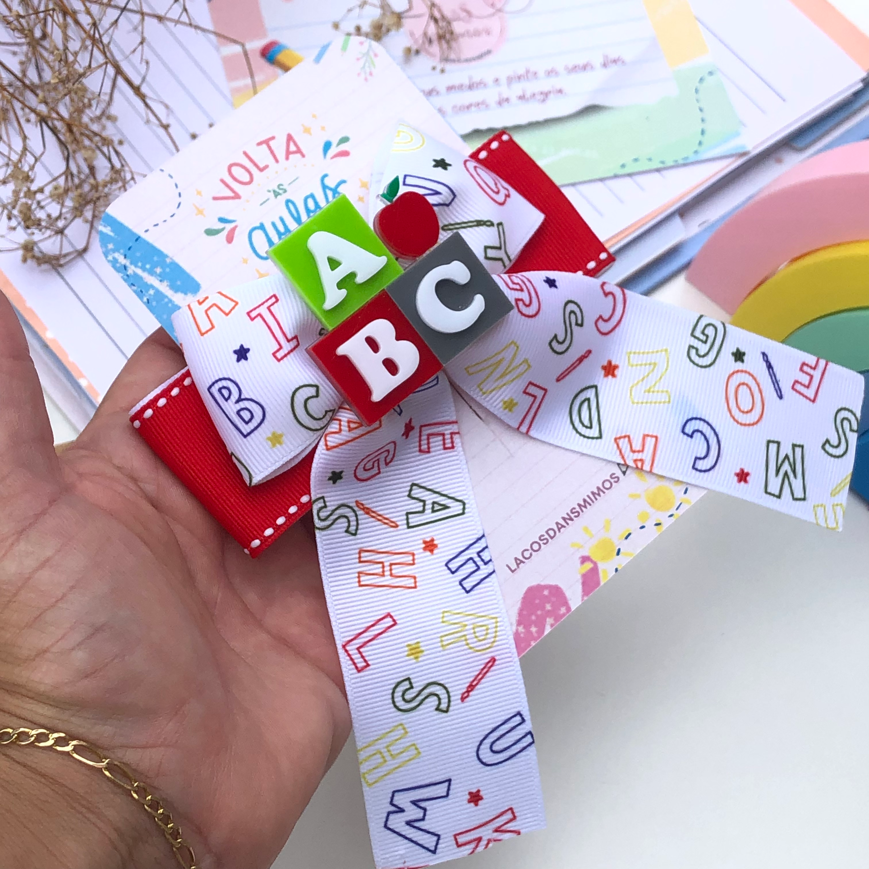 Laço Bella ABC (11cm)