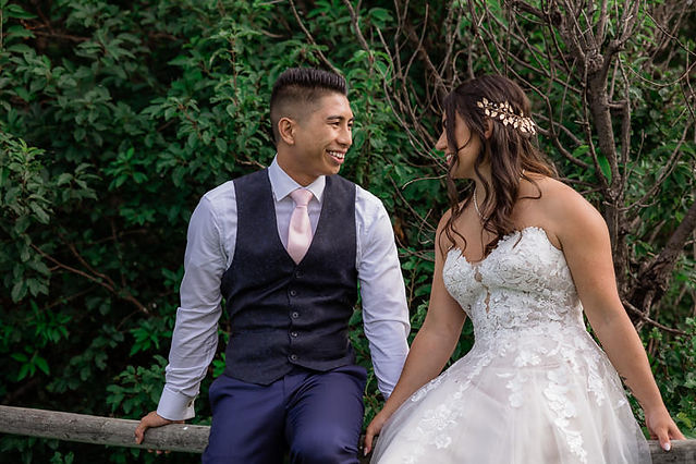 Bride and Groom outdoor summer portrait 