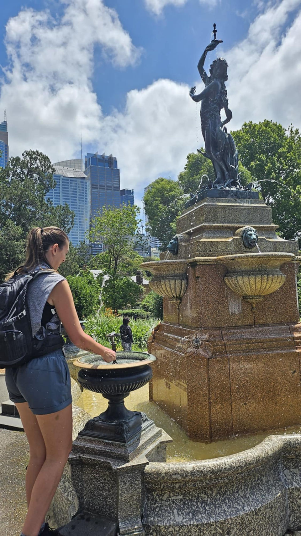 public water fountains 